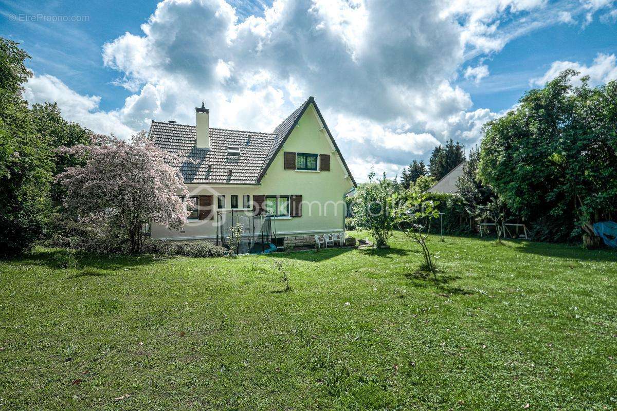 Maison à LA FERTE-SOUS-JOUARRE