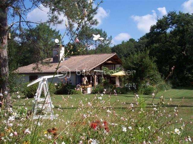 Maison à SAINT-SYMPHORIEN