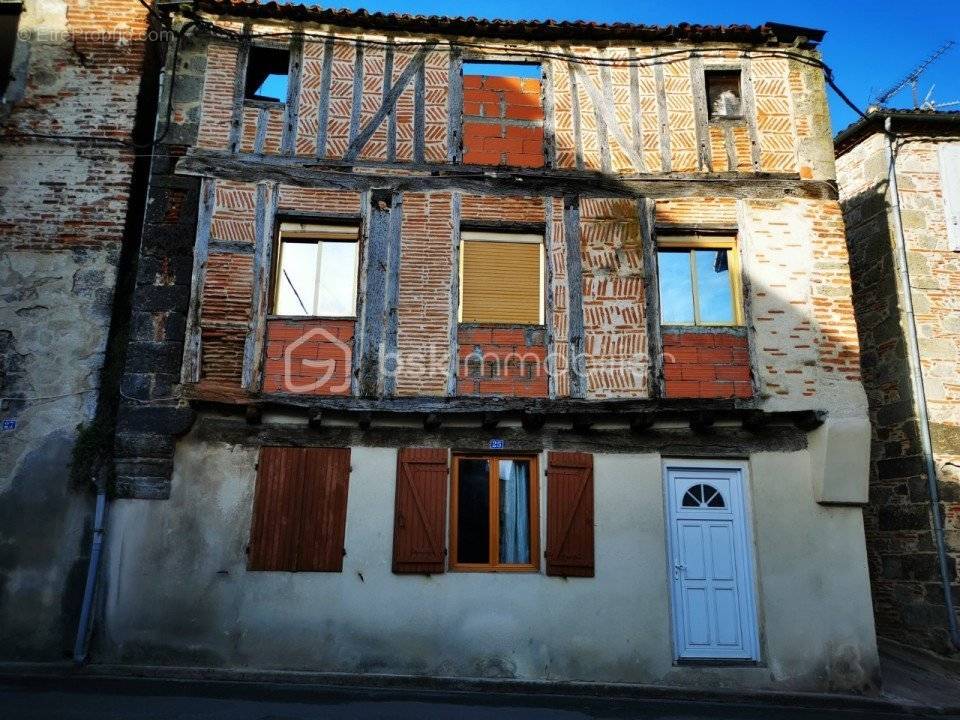 Maison à PORT-SAINTE-MARIE