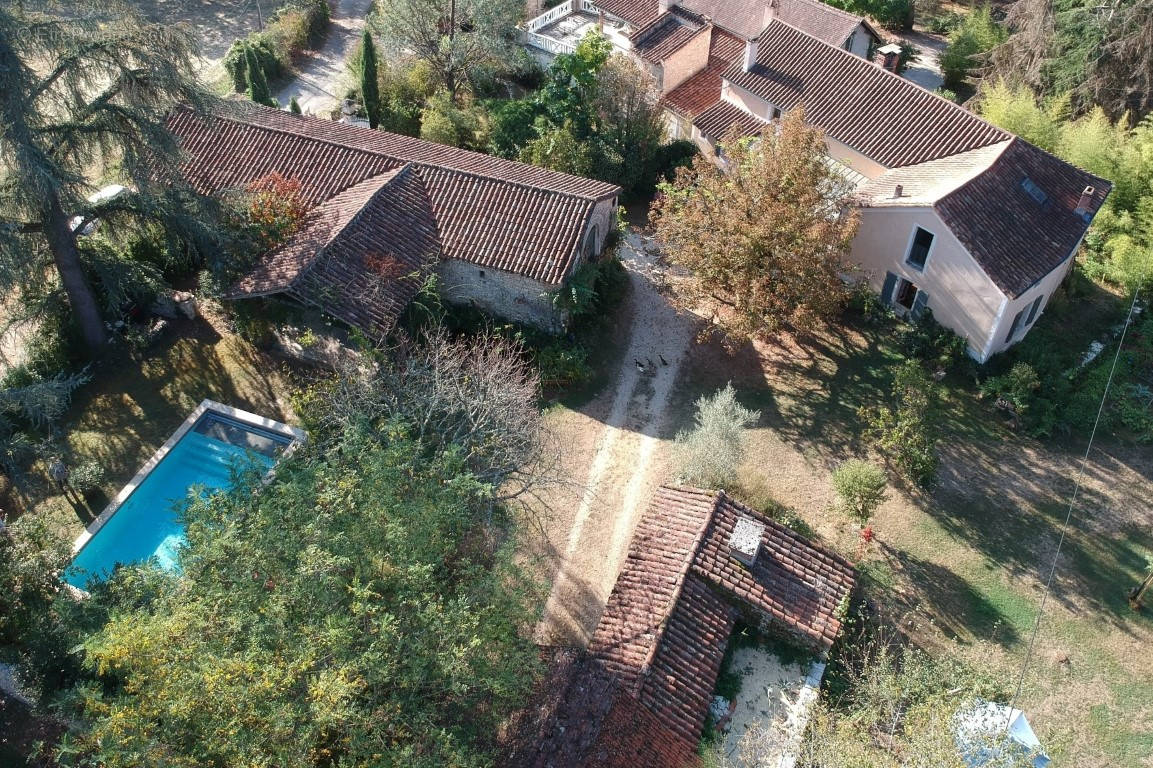 Maison à CAHORS