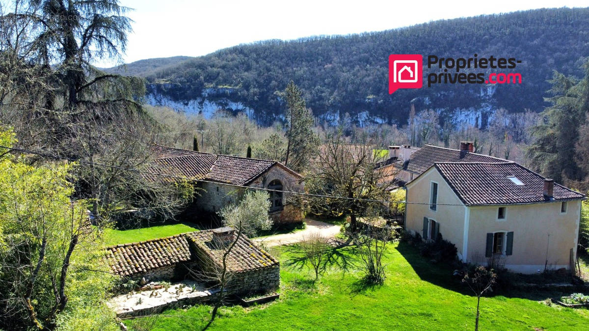 Maison à CAHORS