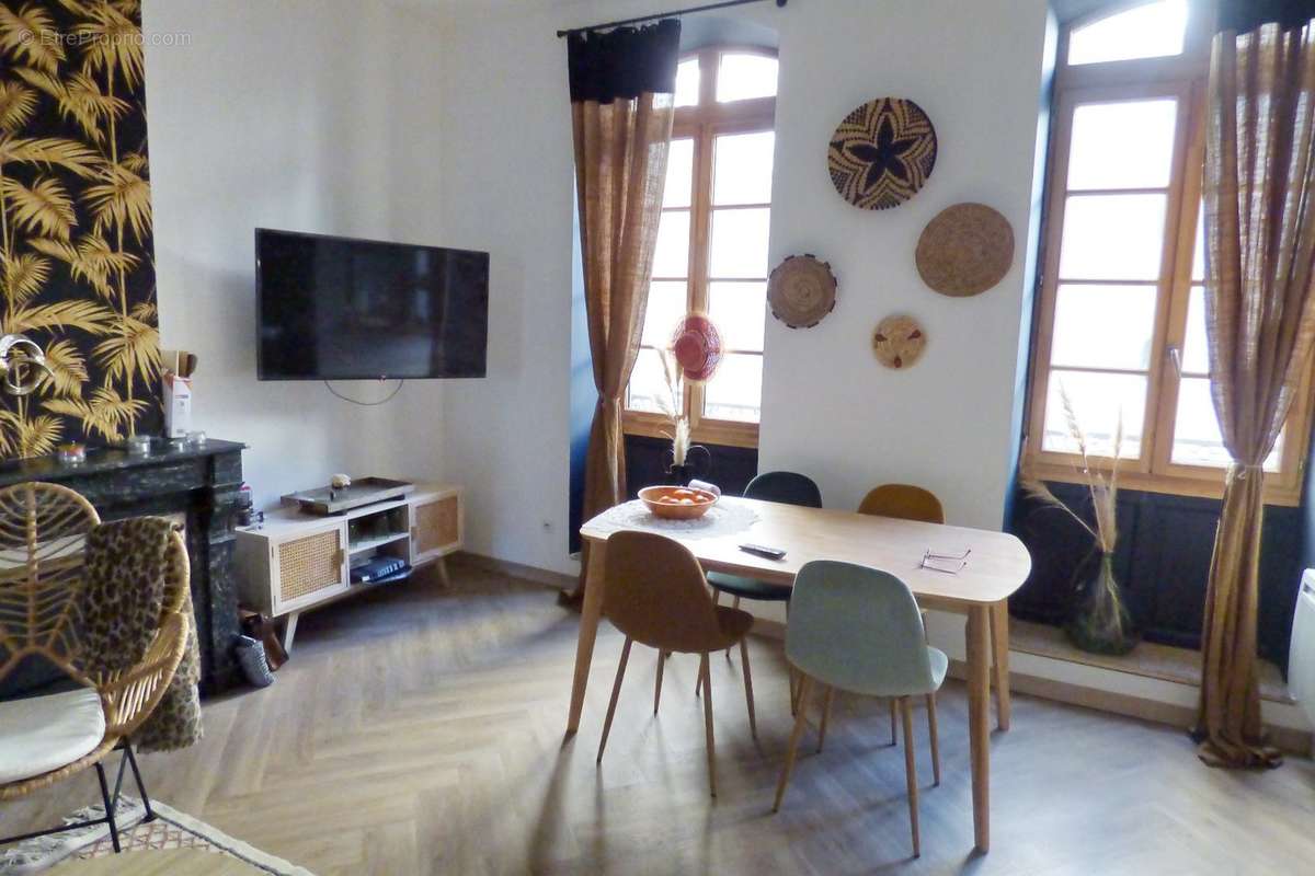 Appartement à PEZENAS