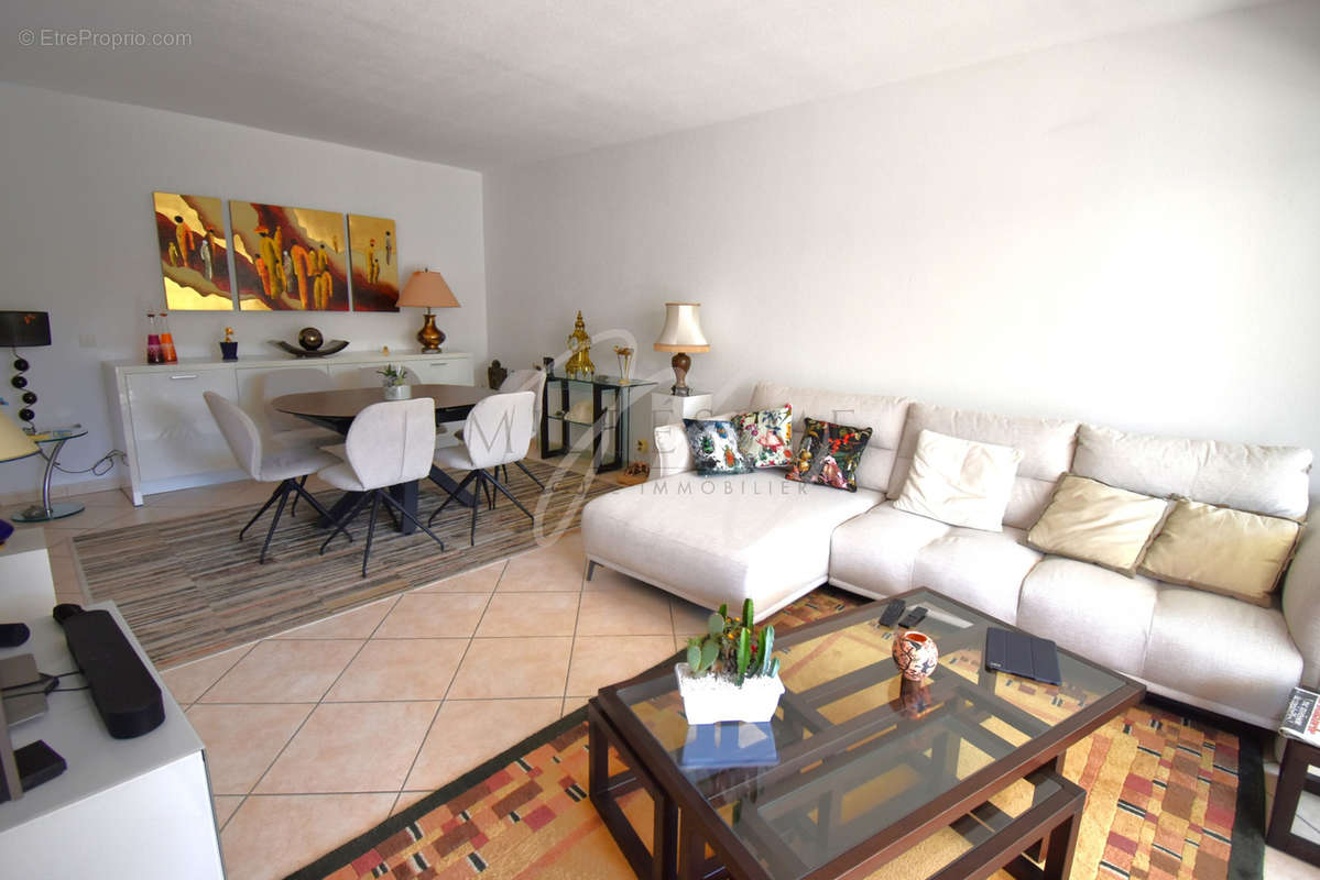 Appartement à SAINT-RAPHAEL