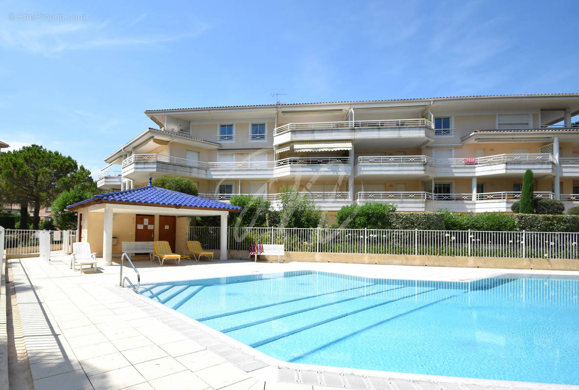 Appartement à SAINT-RAPHAEL