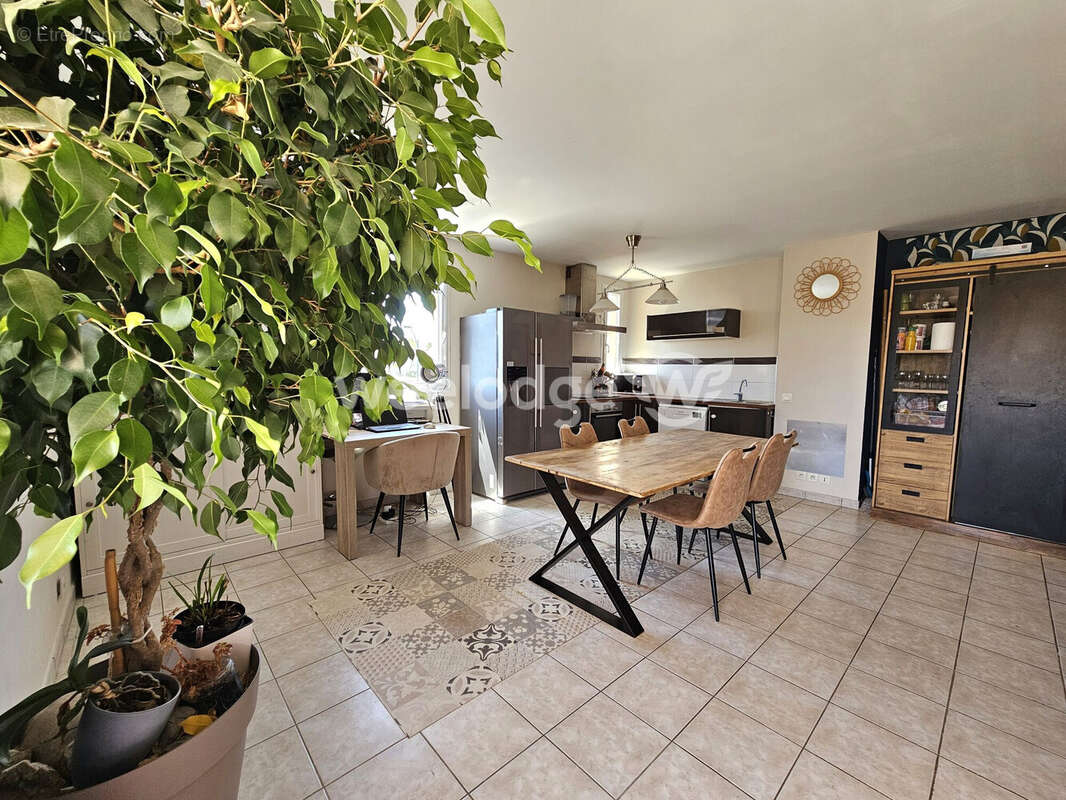 Appartement à LANCON-PROVENCE