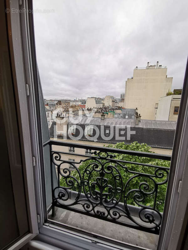 Appartement à PARIS-12E