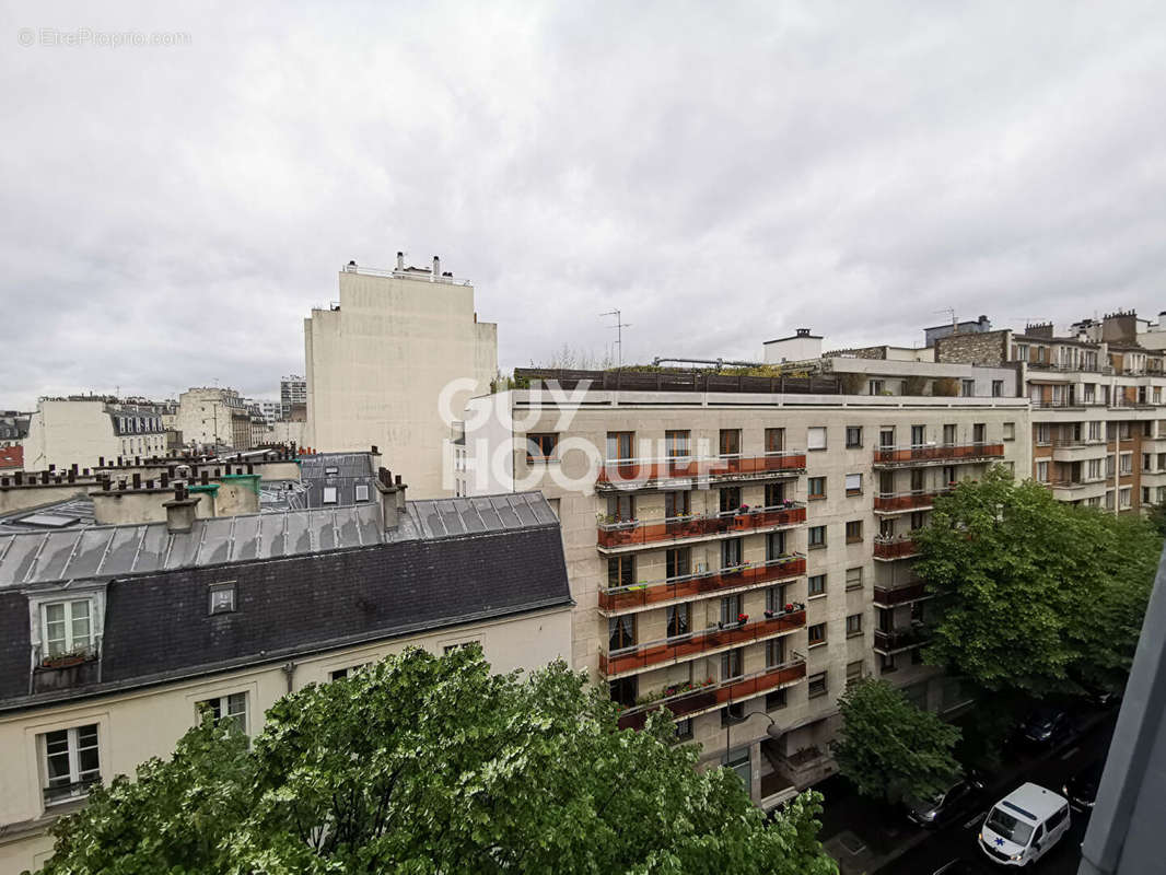 Appartement à PARIS-12E