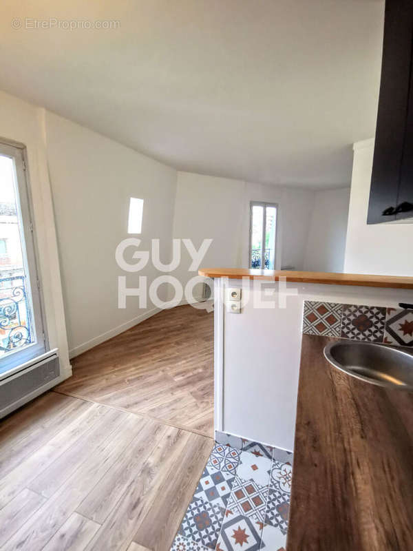 Appartement à PARIS-12E