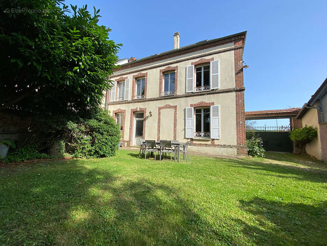 Maison à EVREUX