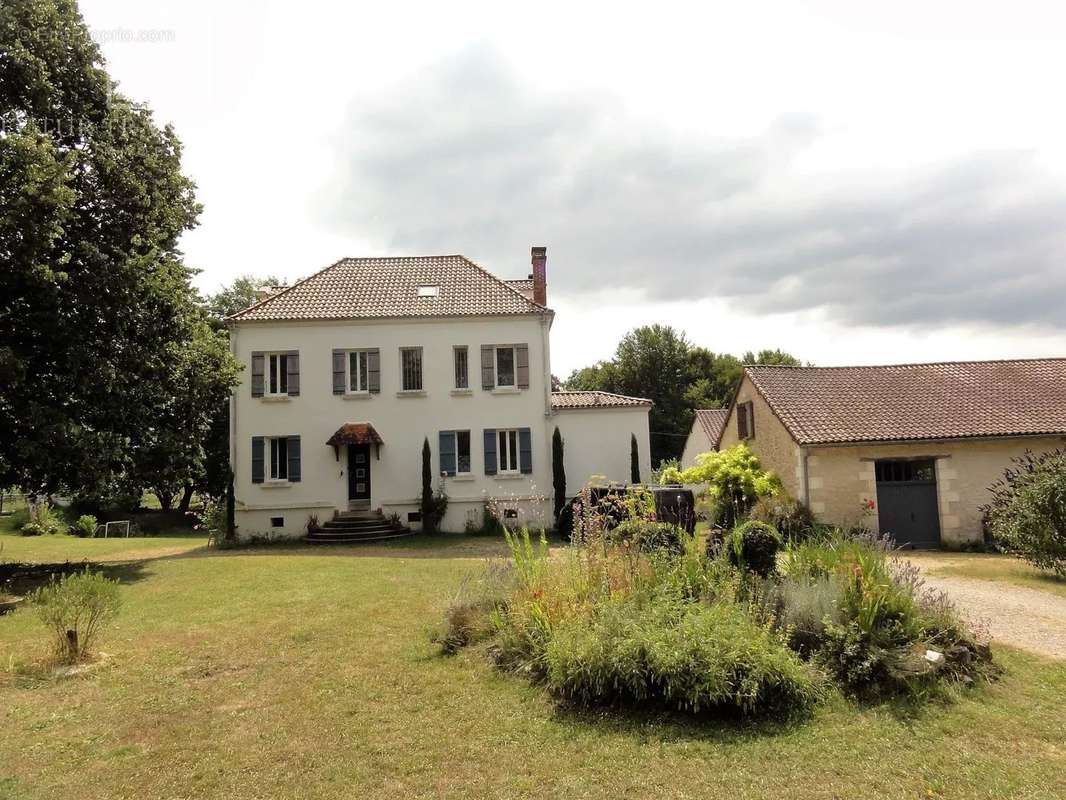 Maison à BRANTOME