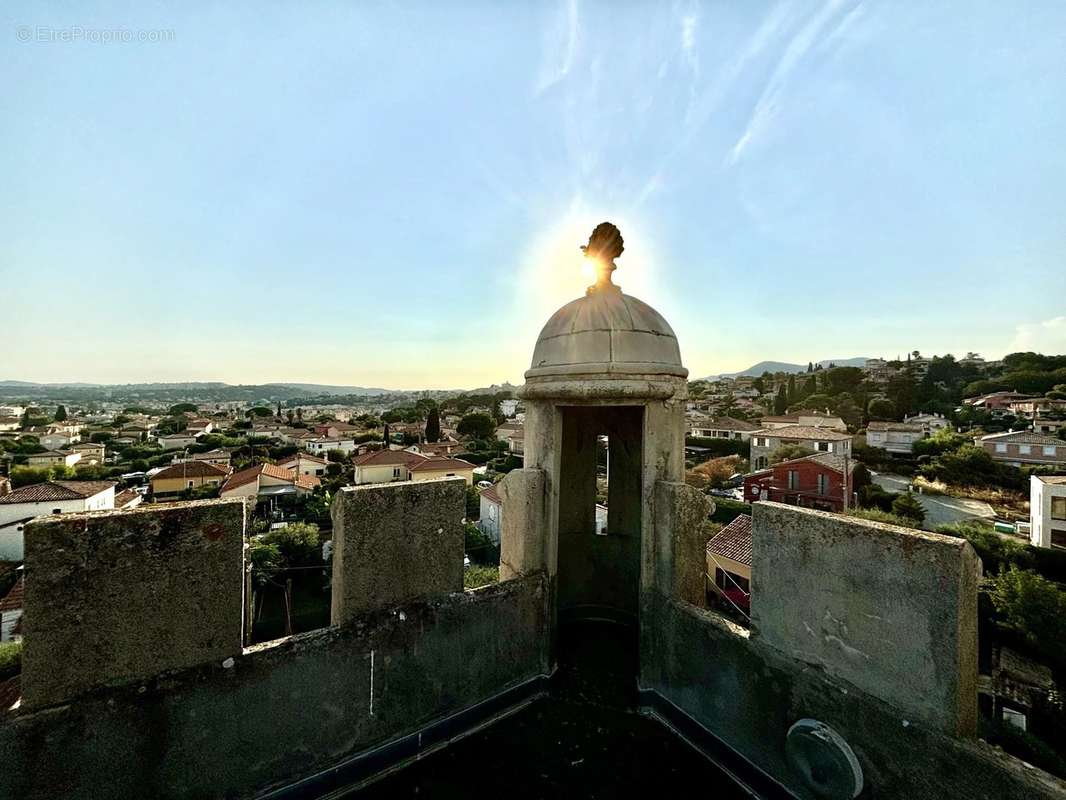 Maison à CAGNES-SUR-MER