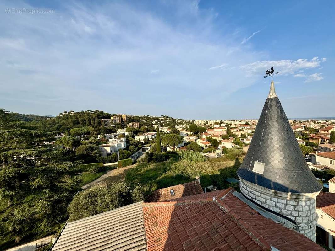 Maison à CAGNES-SUR-MER