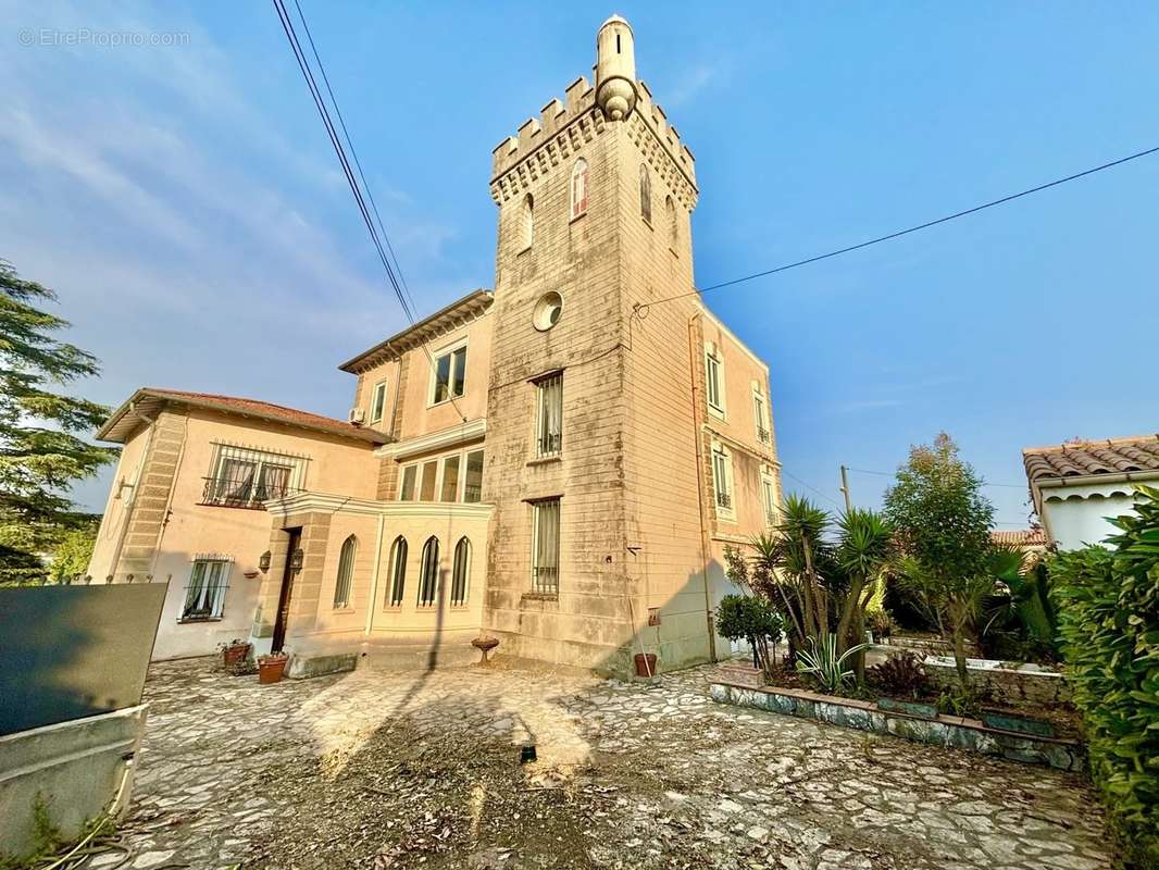 Maison à CAGNES-SUR-MER