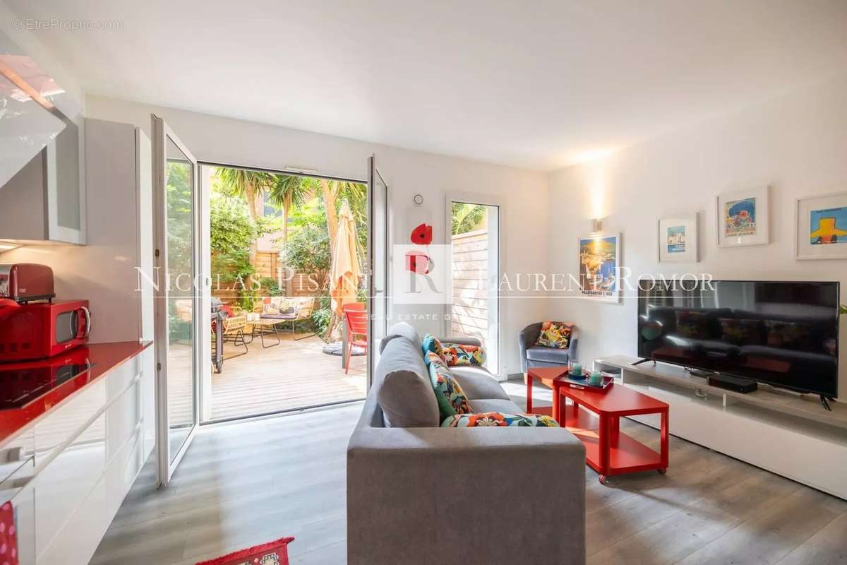 Appartement à VILLEFRANCHE-SUR-MER