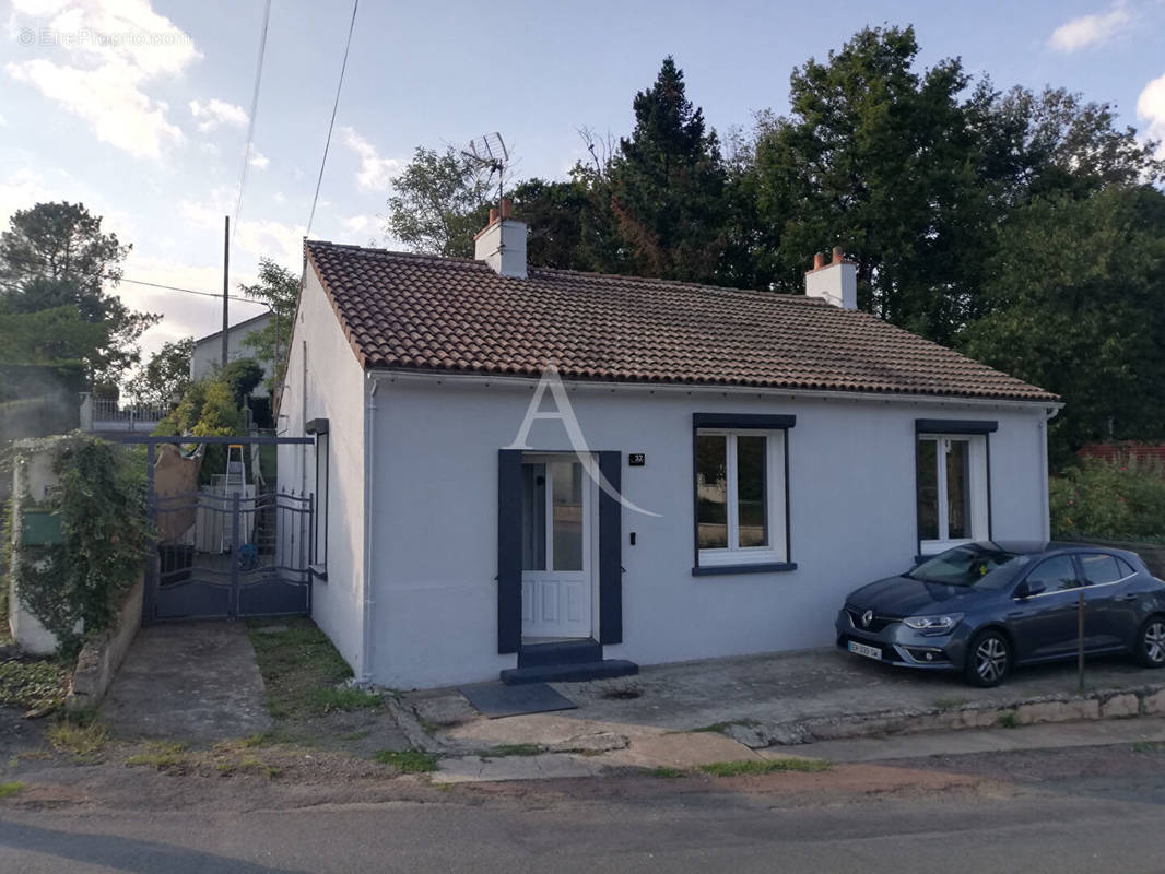 Maison à MAREUIL-SUR-LAY-DISSAIS