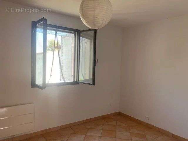 Appartement à VILLENEUVE-LOUBET