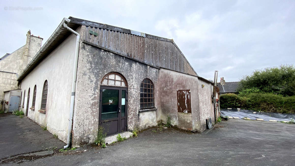 Autre à PLOURIN-LES-MORLAIX