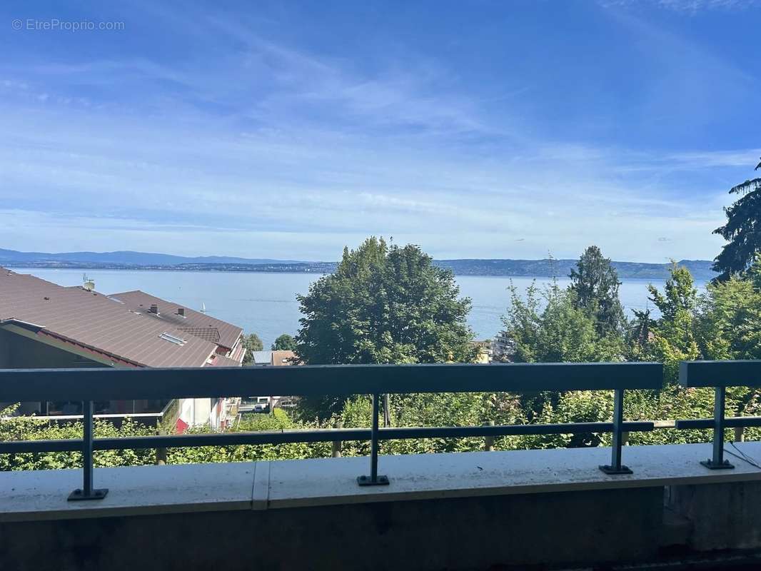 Appartement à EVIAN-LES-BAINS