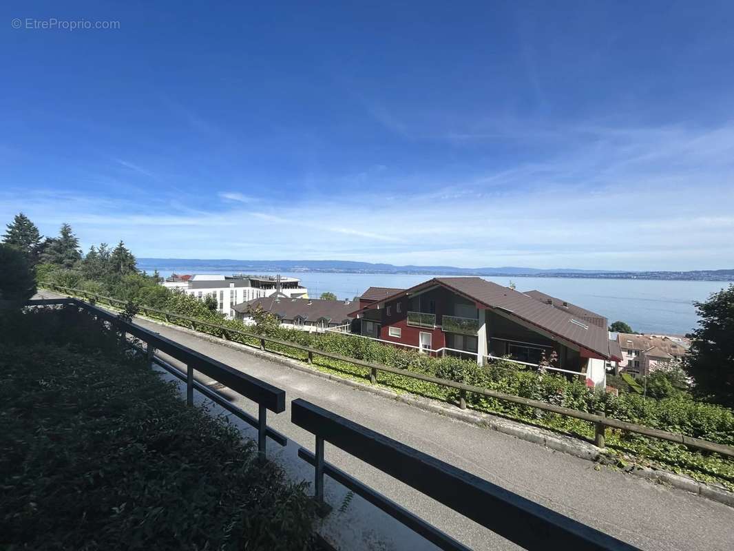 Appartement à EVIAN-LES-BAINS