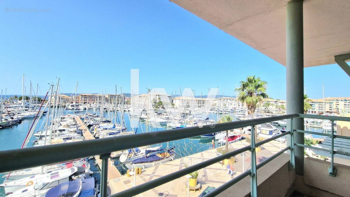 Appartement à FREJUS