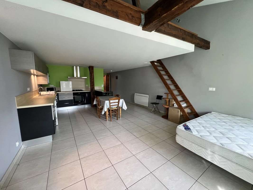 Appartement à NOGARO