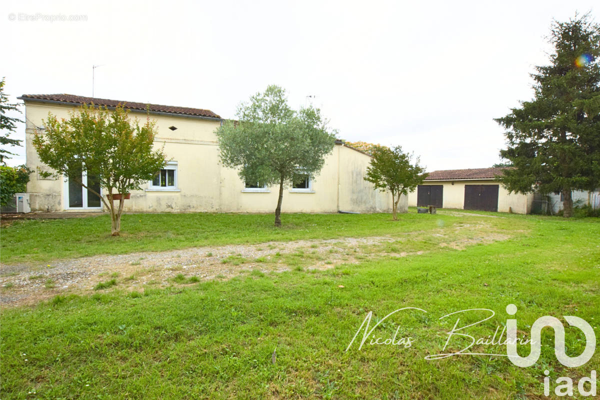 Photo 1 - Maison à CUSSAC-FORT-MEDOC