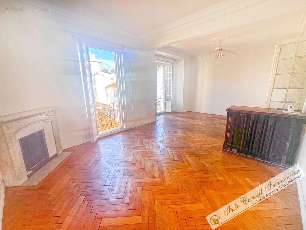 Appartement à NICE