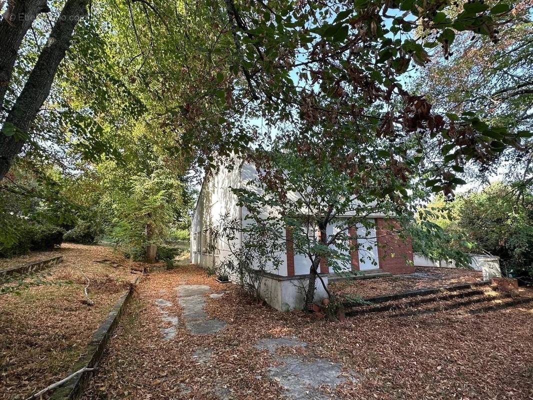 Maison à CORNEBARRIEU