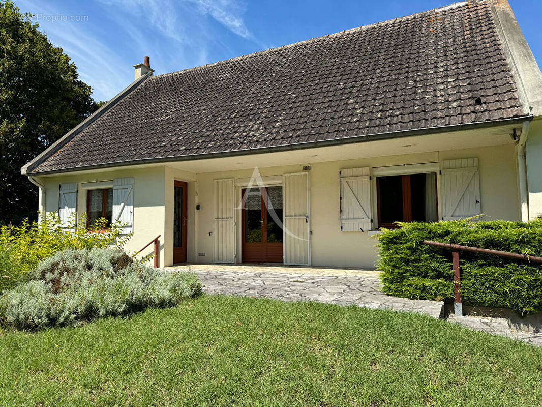 Maison à VILLEFRANCHE-SUR-CHER