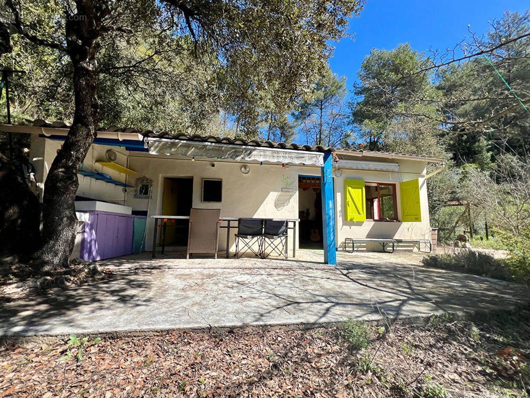 Maison à BARJOLS