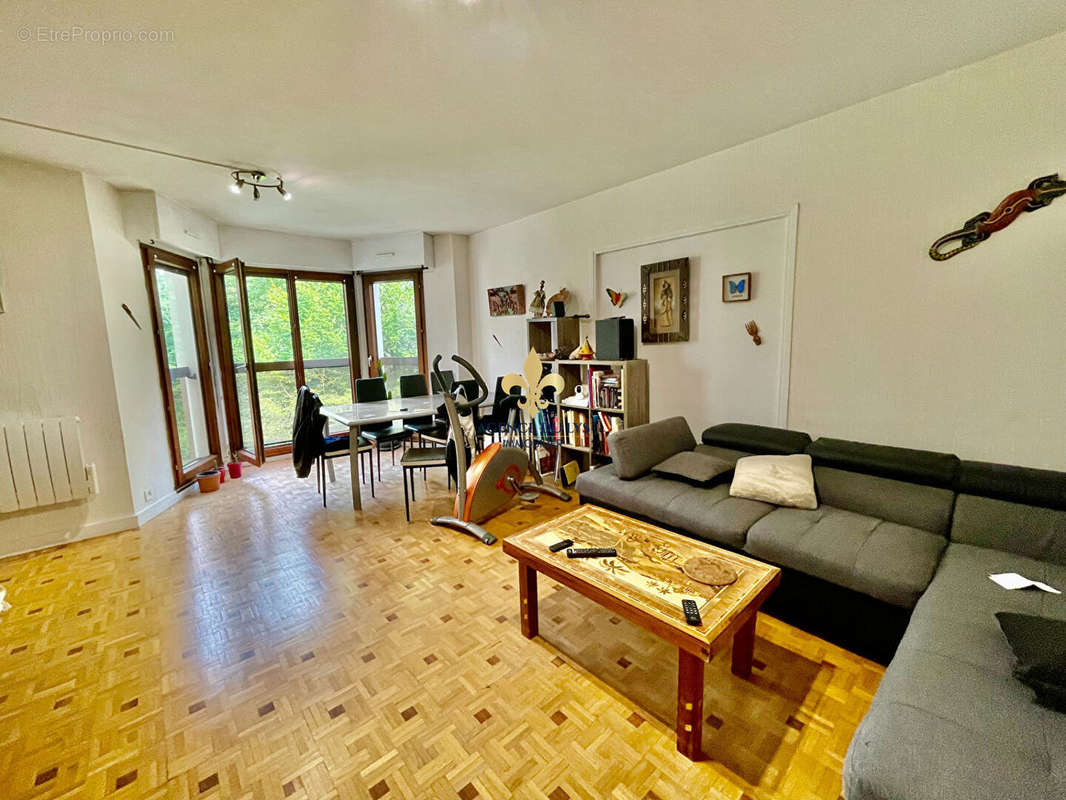 Appartement à COYE-LA-FORET