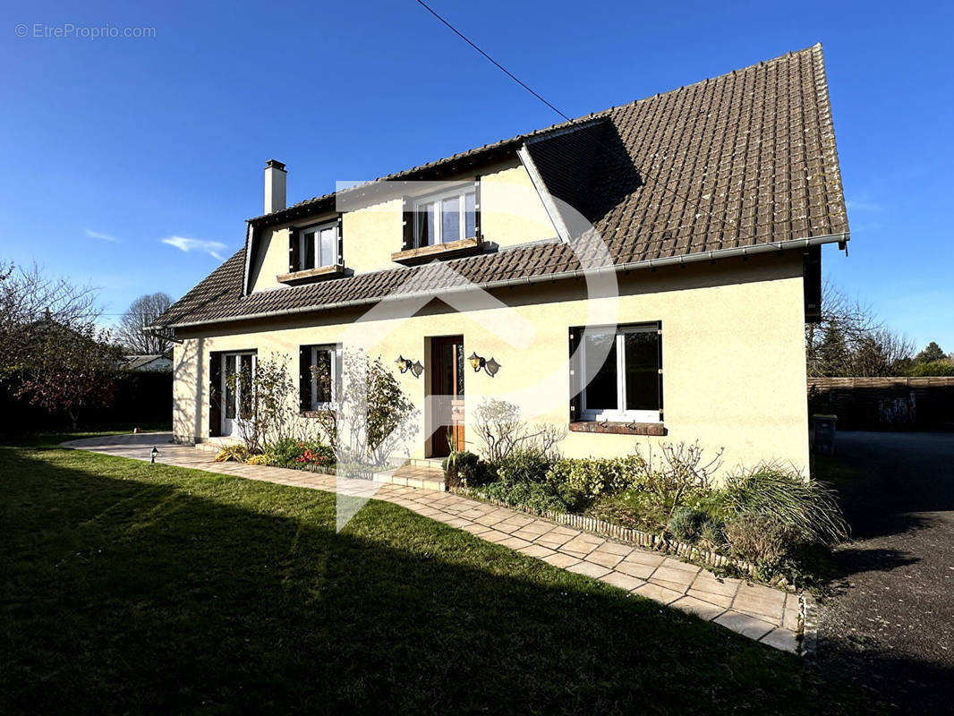 Maison à CONCHES-EN-OUCHE