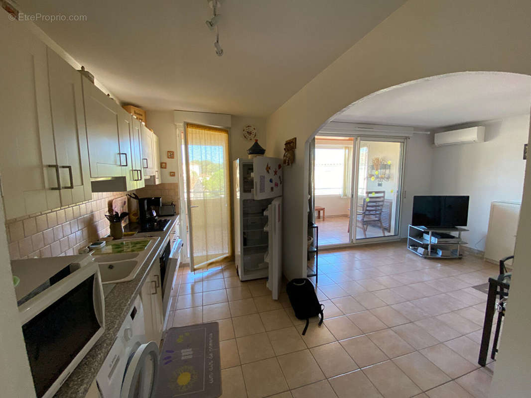 Appartement à SIX-FOURS-LES-PLAGES