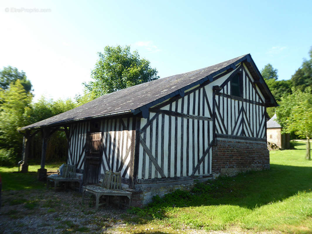 Maison à PONT-L&#039;EVEQUE