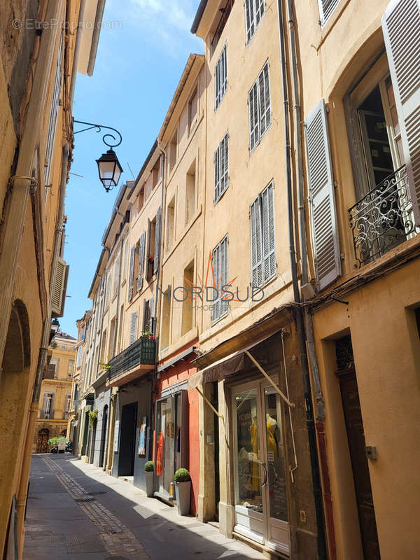 Appartement à AIX-EN-PROVENCE