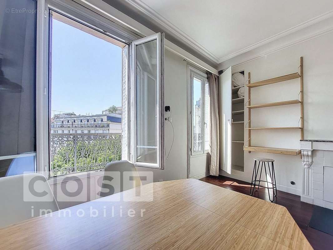 Appartement à ASNIERES-SUR-SEINE