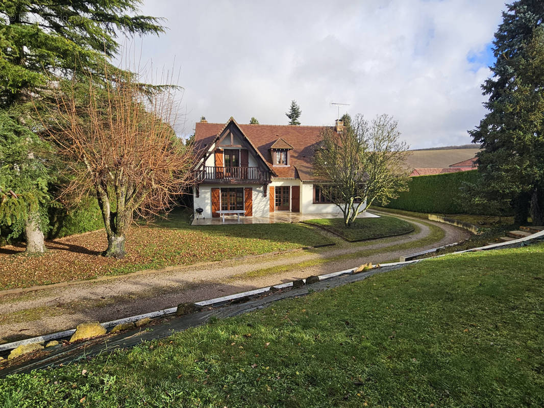 Maison à PRUGNY