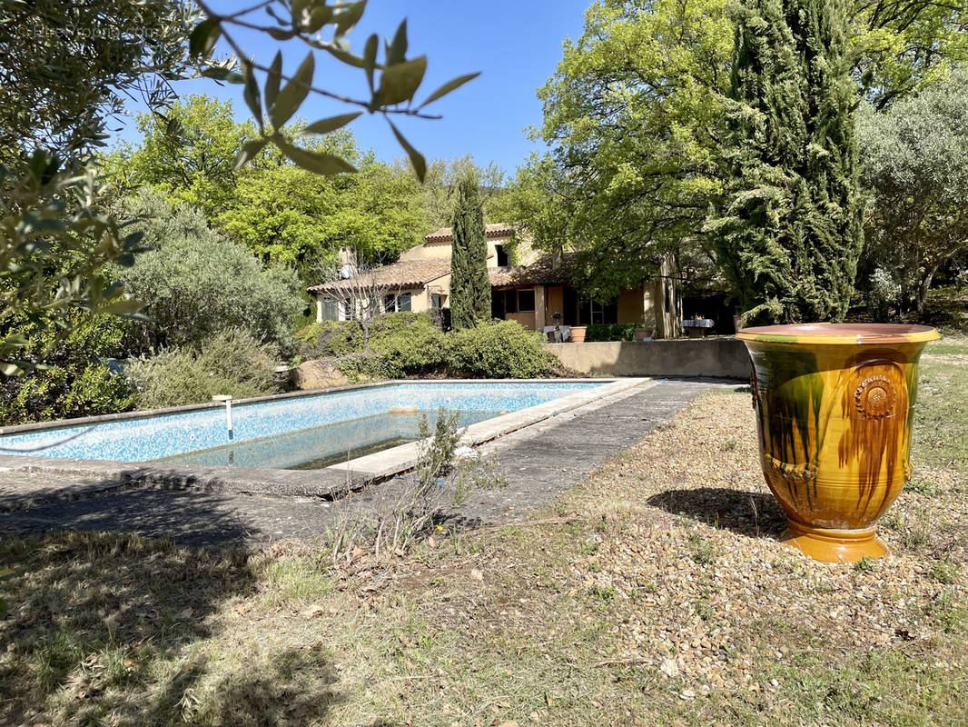 Maison à LOURMARIN