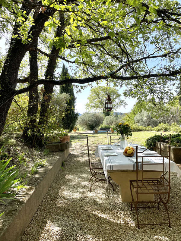 Maison à LOURMARIN