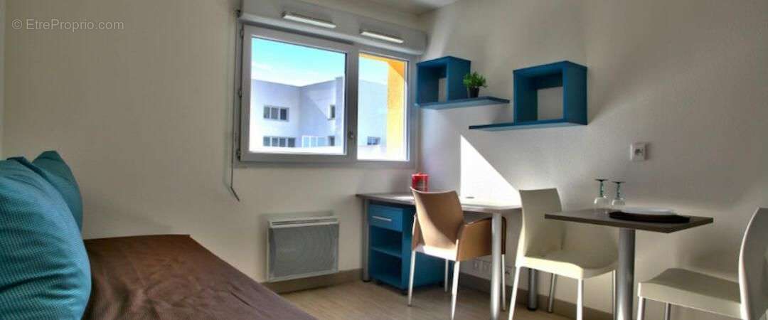 Appartement à MARSEILLE-3E