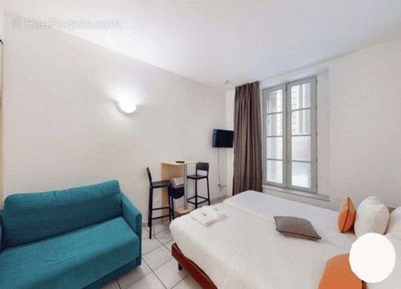 Appartement à MARSEILLE-2E