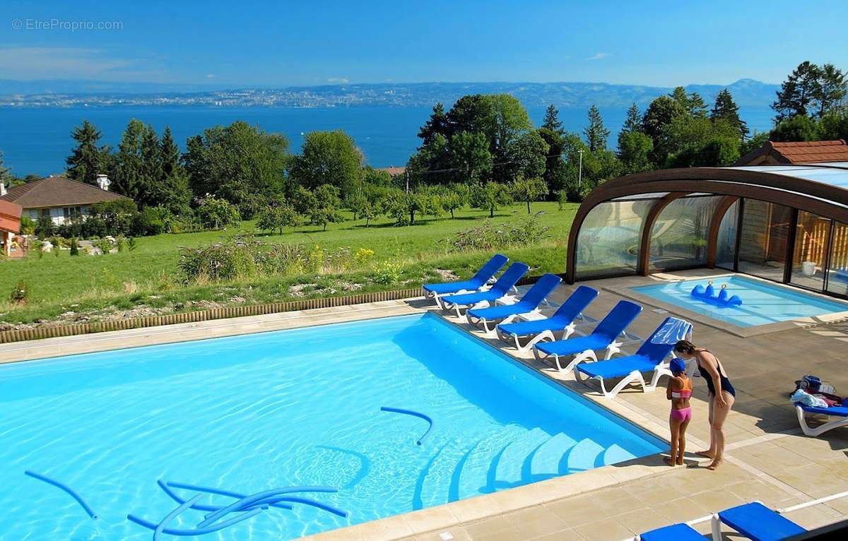 Appartement à EVIAN-LES-BAINS