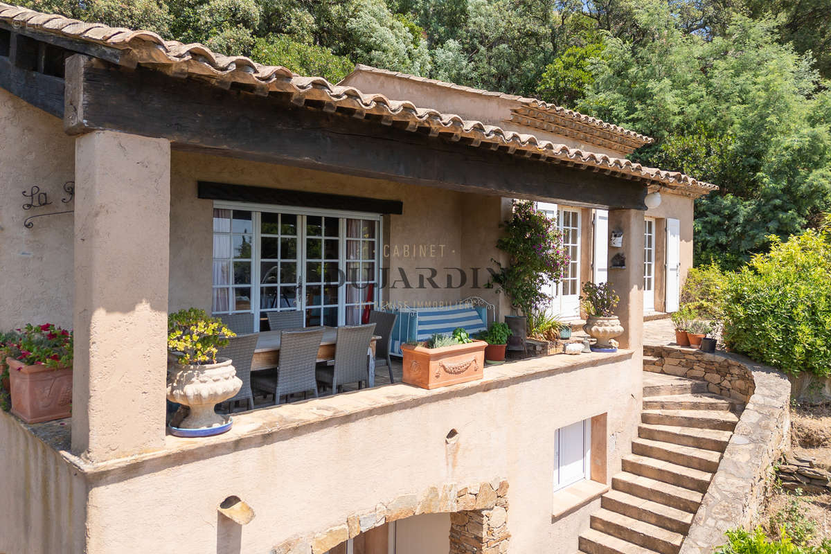 Maison à RAYOL-CANADEL-SUR-MER