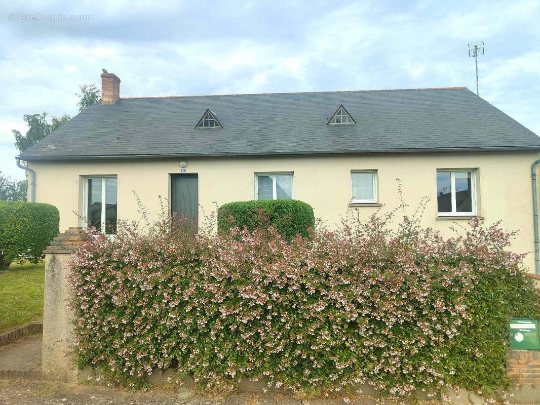 Maison à DAUMERAY