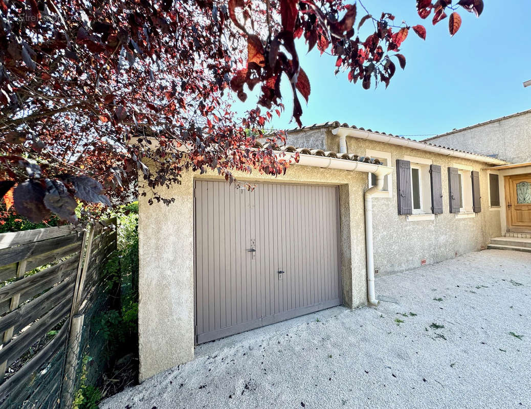 Maison à VAISON-LA-ROMAINE