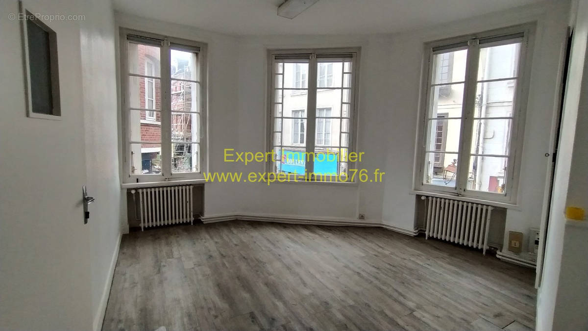 Appartement à EU