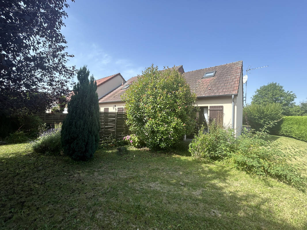 Maison à ANGERVILLE