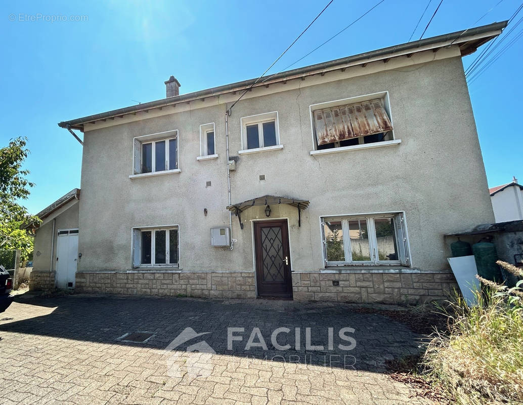 Maison à TOUSSIEU