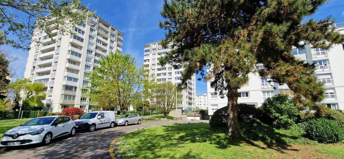 Appartement à NEUILLY-SUR-MARNE