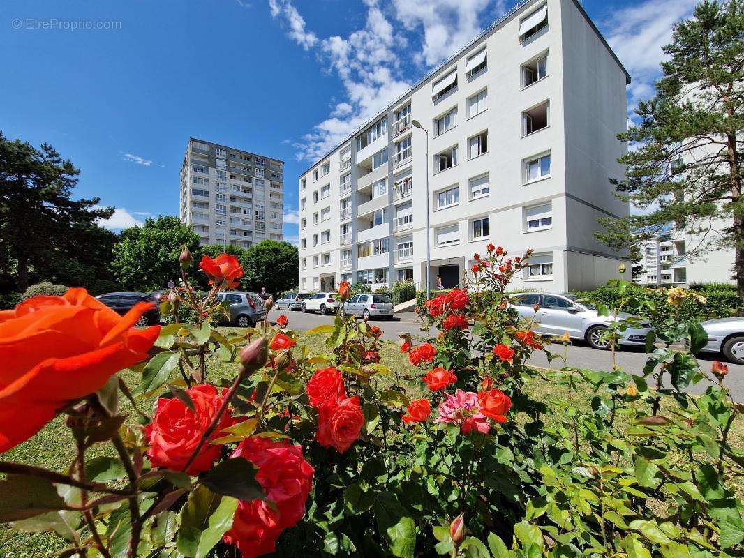 Appartement à NEUILLY-SUR-MARNE